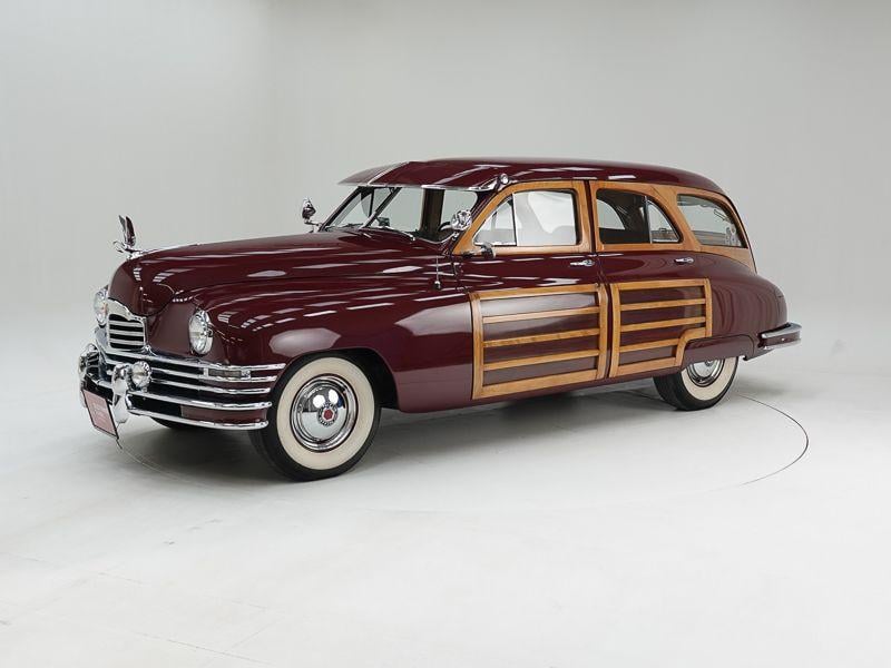PACKARD Eight Woody wagon - 1947 LesAnciennes.com