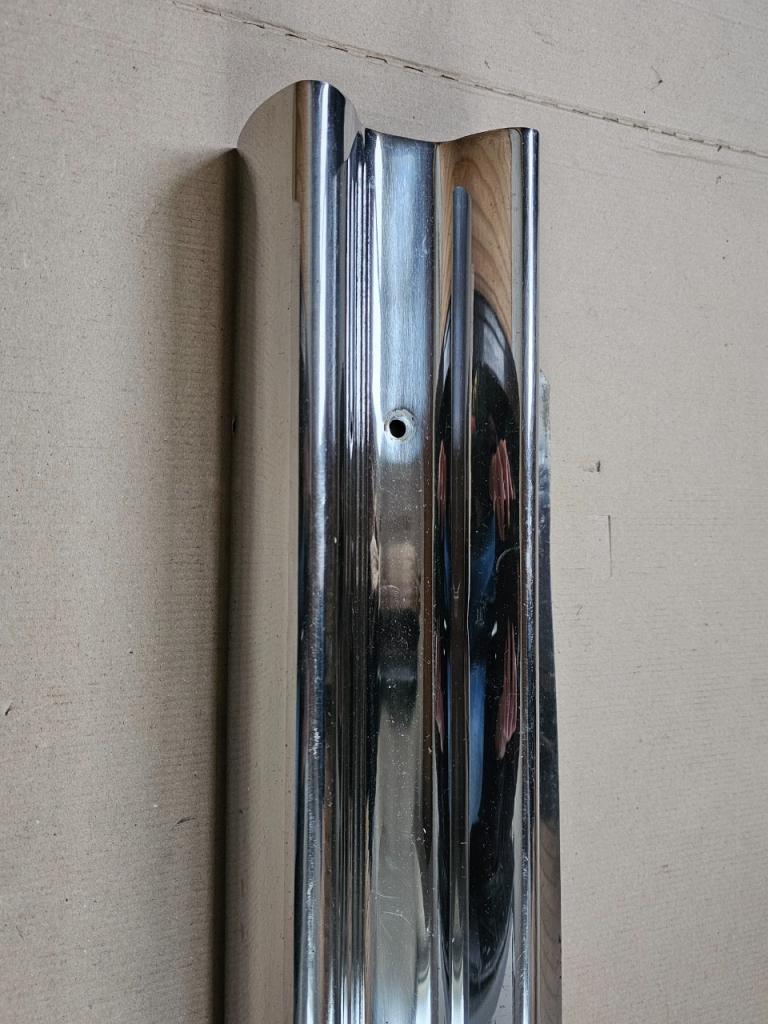 Pare choc arrière CITROEN DS break LesAnciennes.com