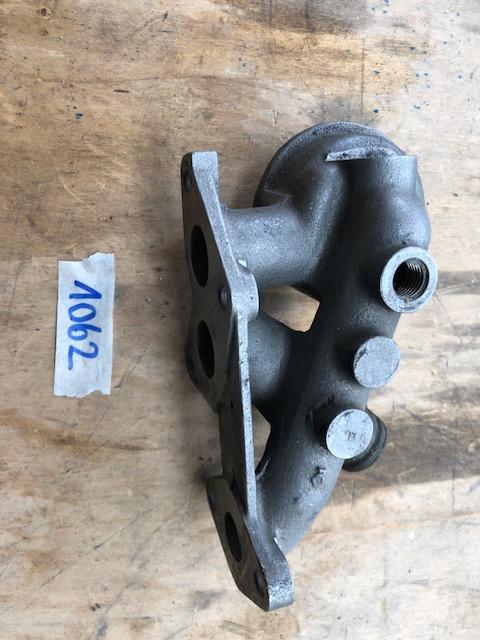 Support de filtre à huile pour Ferrari Testarossa LesAnciennes.com