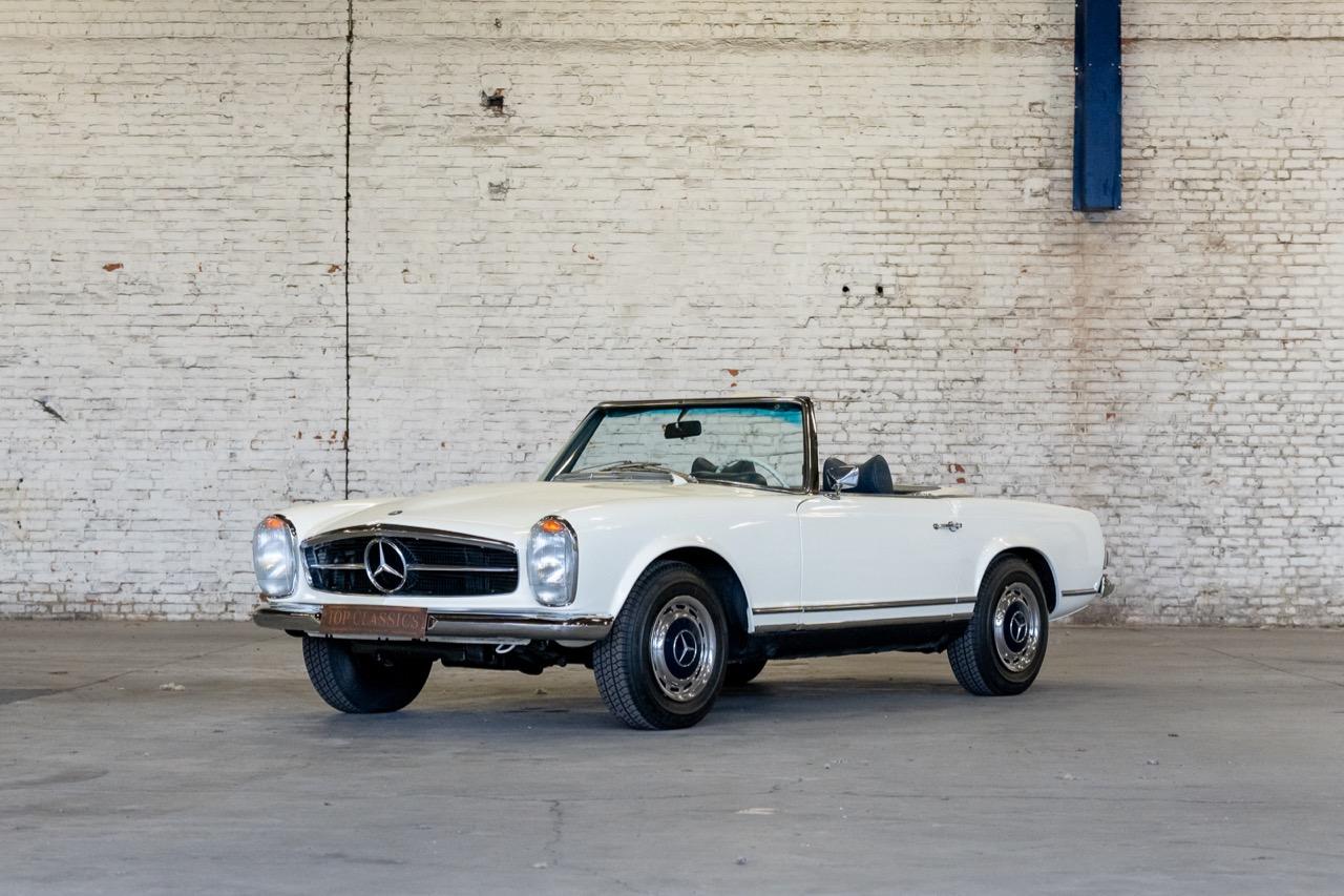 MERCEDES 280 SL - 1967 LesAnciennes.com