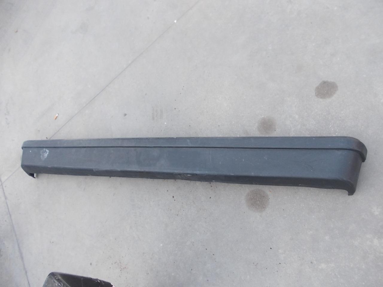 Pare chocs arrière Ferrari Mondial 8 LesAnciennes.com