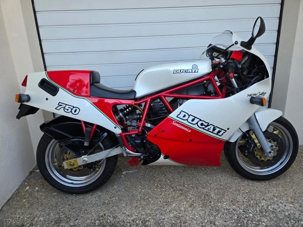 DUCATI 750 santamonica - 1988 LesAnciennes.com