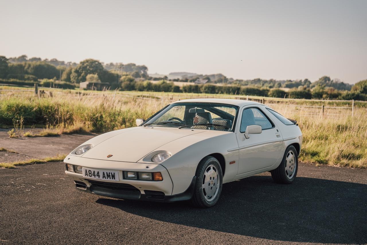 Porsche 928 S Voiture 1:18 GT Spirit, Précommandes GT524