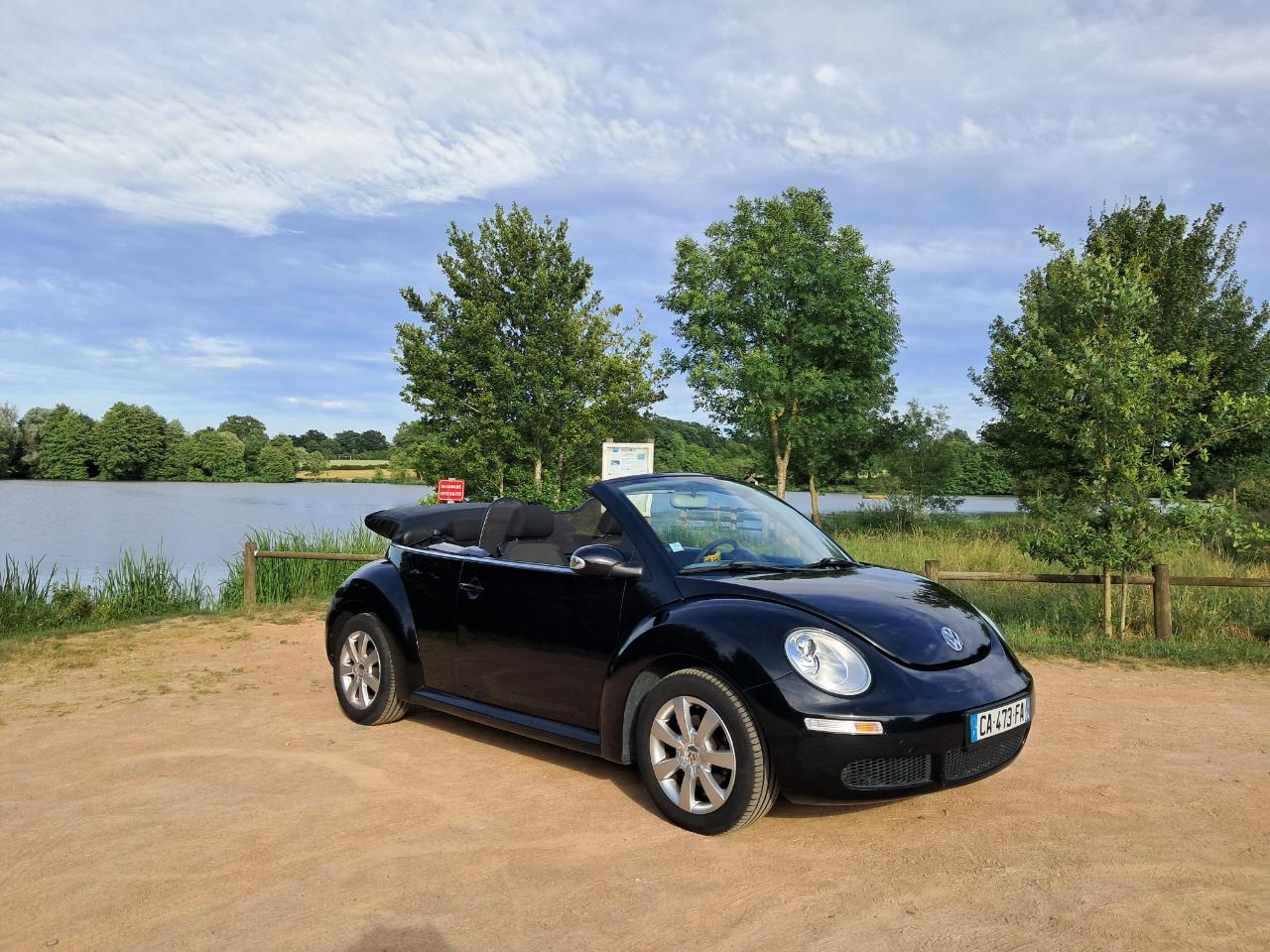 VOLKSWAGEN New Beetle Cabriolet 1.9tdi 105 - 2006 LesAnciennes.com
