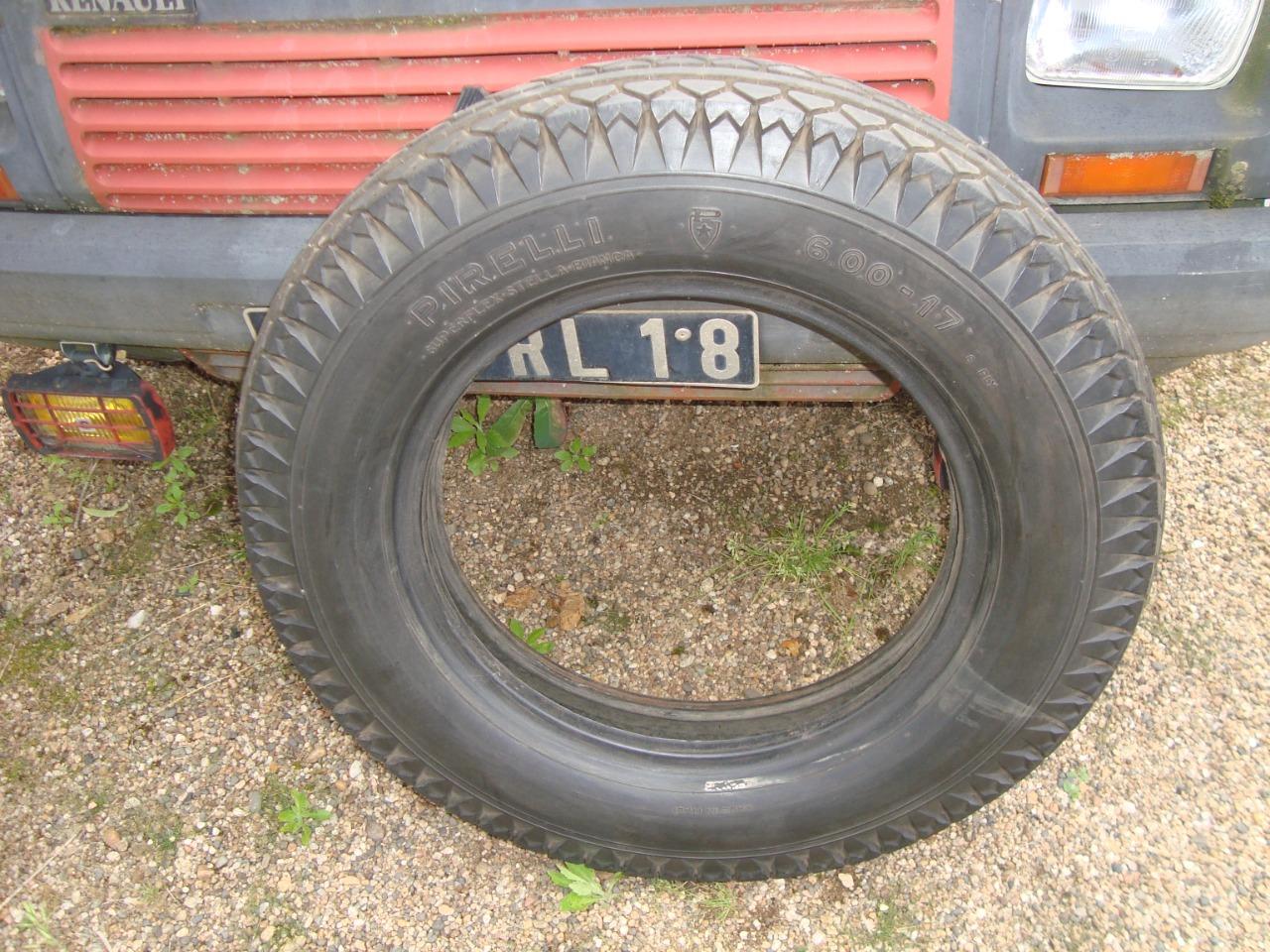 PNEU PIRELLI POUR AVANT GUERRE LesAnciennes.com