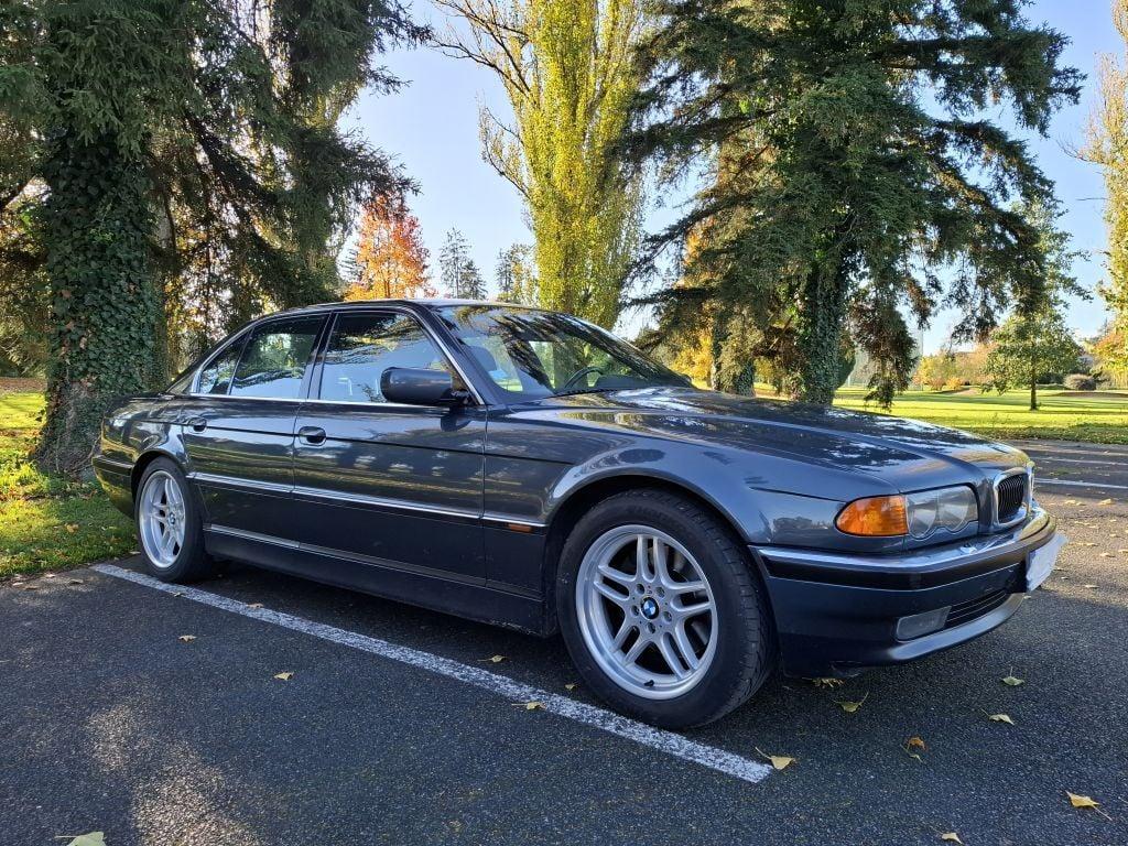 1999 BMW 7 Series E38 (1995 - 2001) 750i Saloon LesAnciennes.com