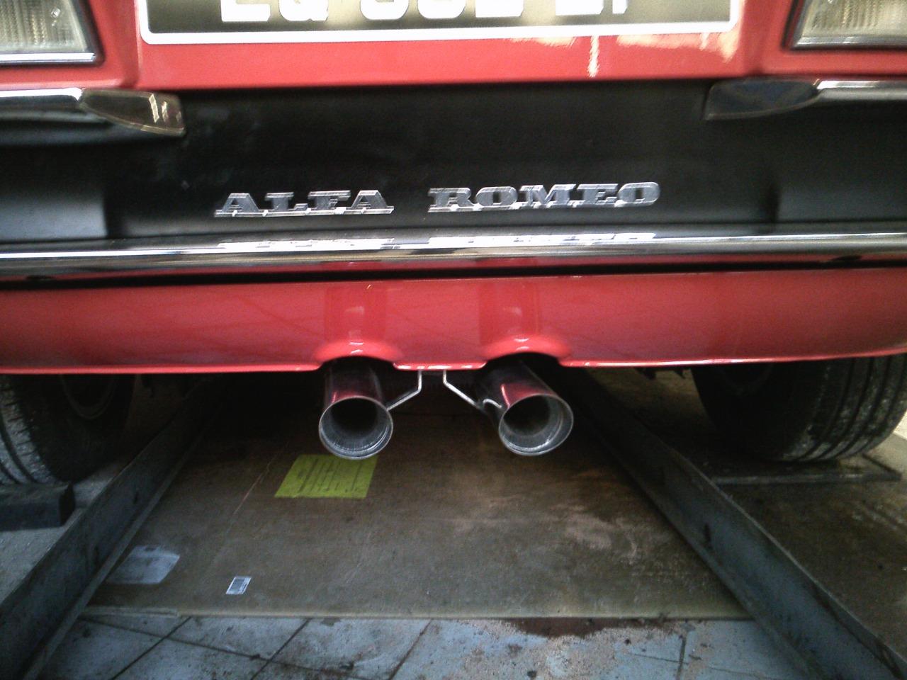 Echappement ALFA ROMEO Montreal V8 LesAnciennes.com