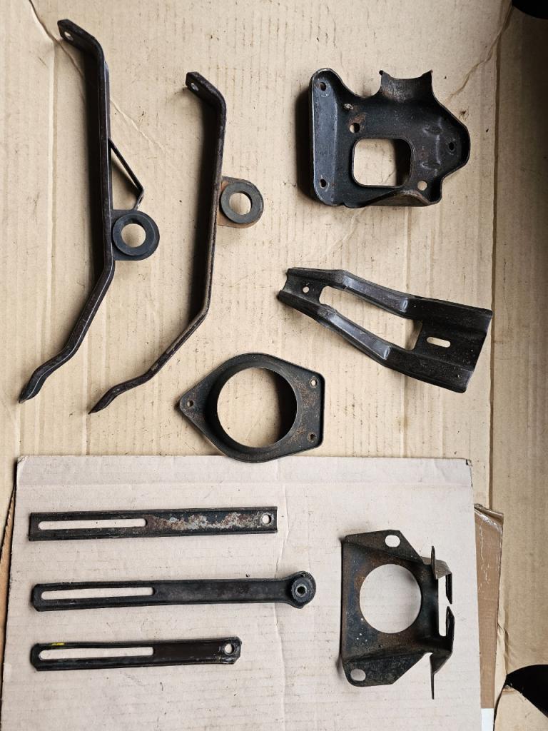 Support CITROEN DS LesAnciennes.com