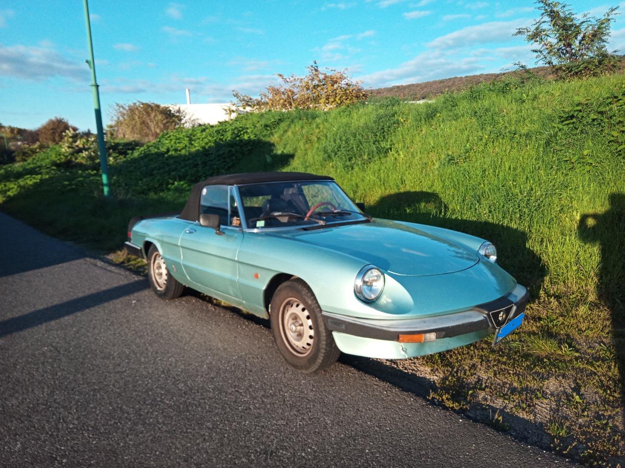 ALFA ROMEO Spider 2000 - 1984 LesAnciennes.com