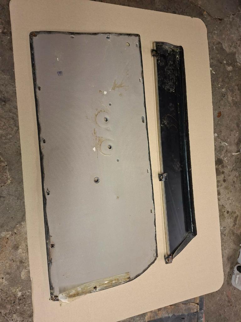 Panneau de porte renault 16 LesAnciennes.com