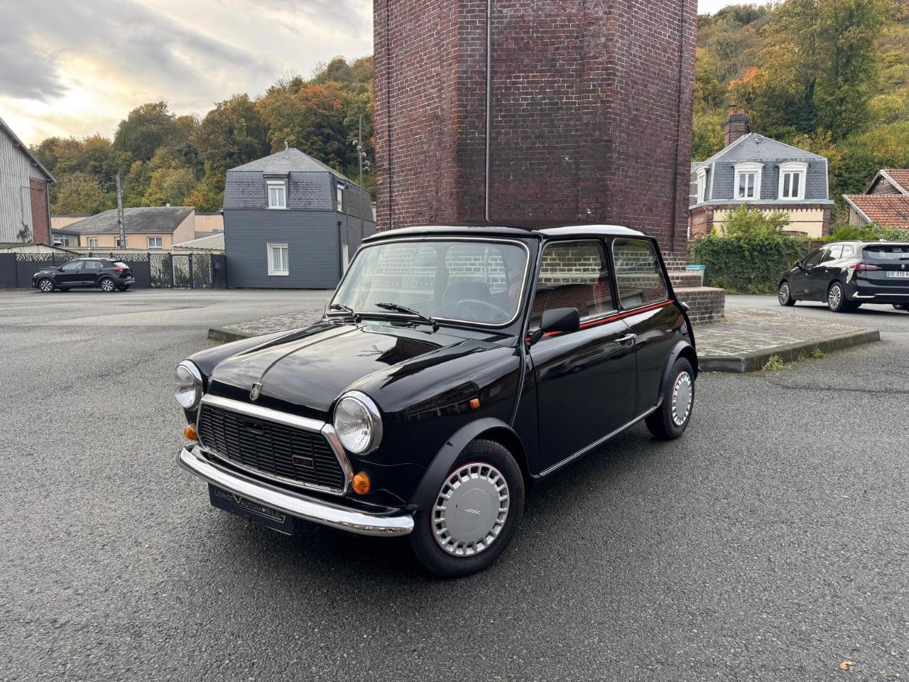 MINI Mini 1000cc Jet Black - 1989 LesAnciennes.com