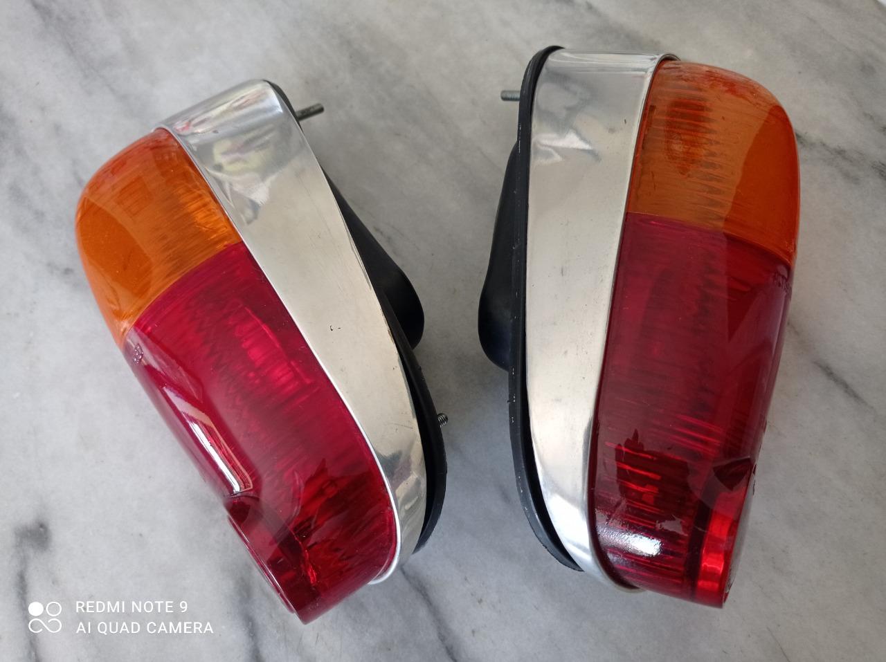 Feux FIAT 600 LesAnciennes.com