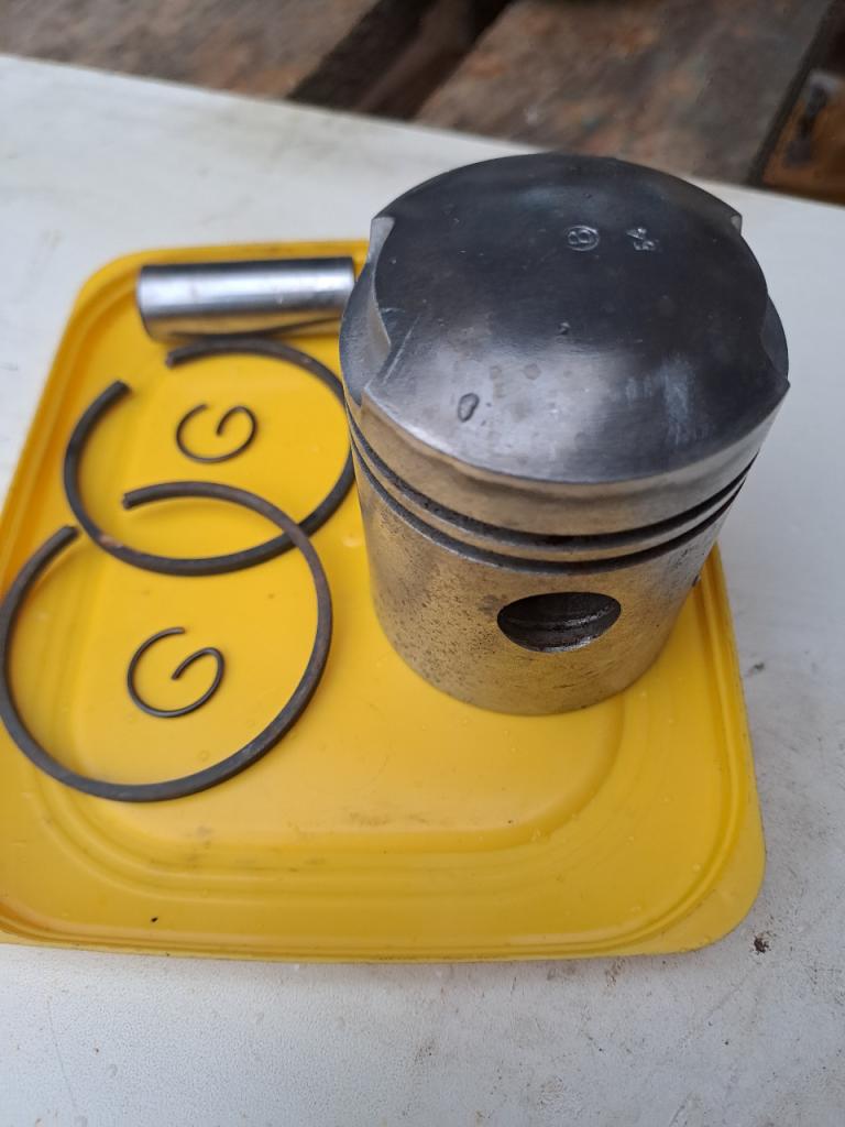 Piston SACHS avant 1960 LesAnciennes.com