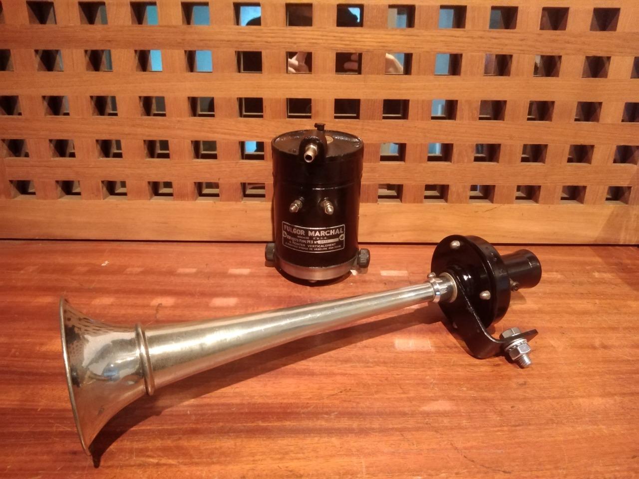 Pièces KLAXON MARCHAL 6V LesAnciennes.com