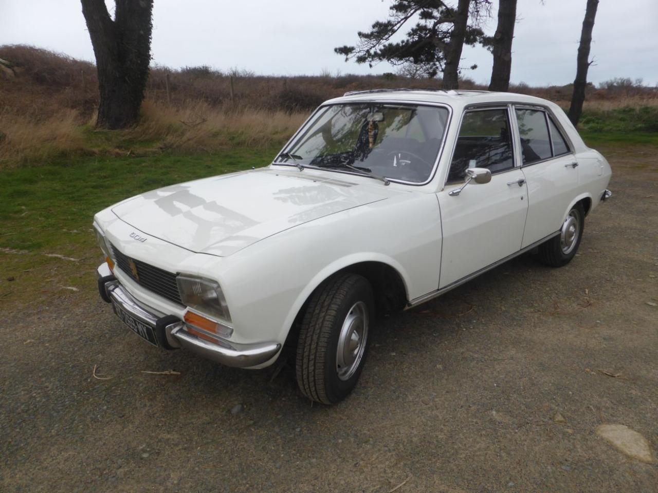 PEUGEOT 504 GL - 1971 LesAnciennes.com