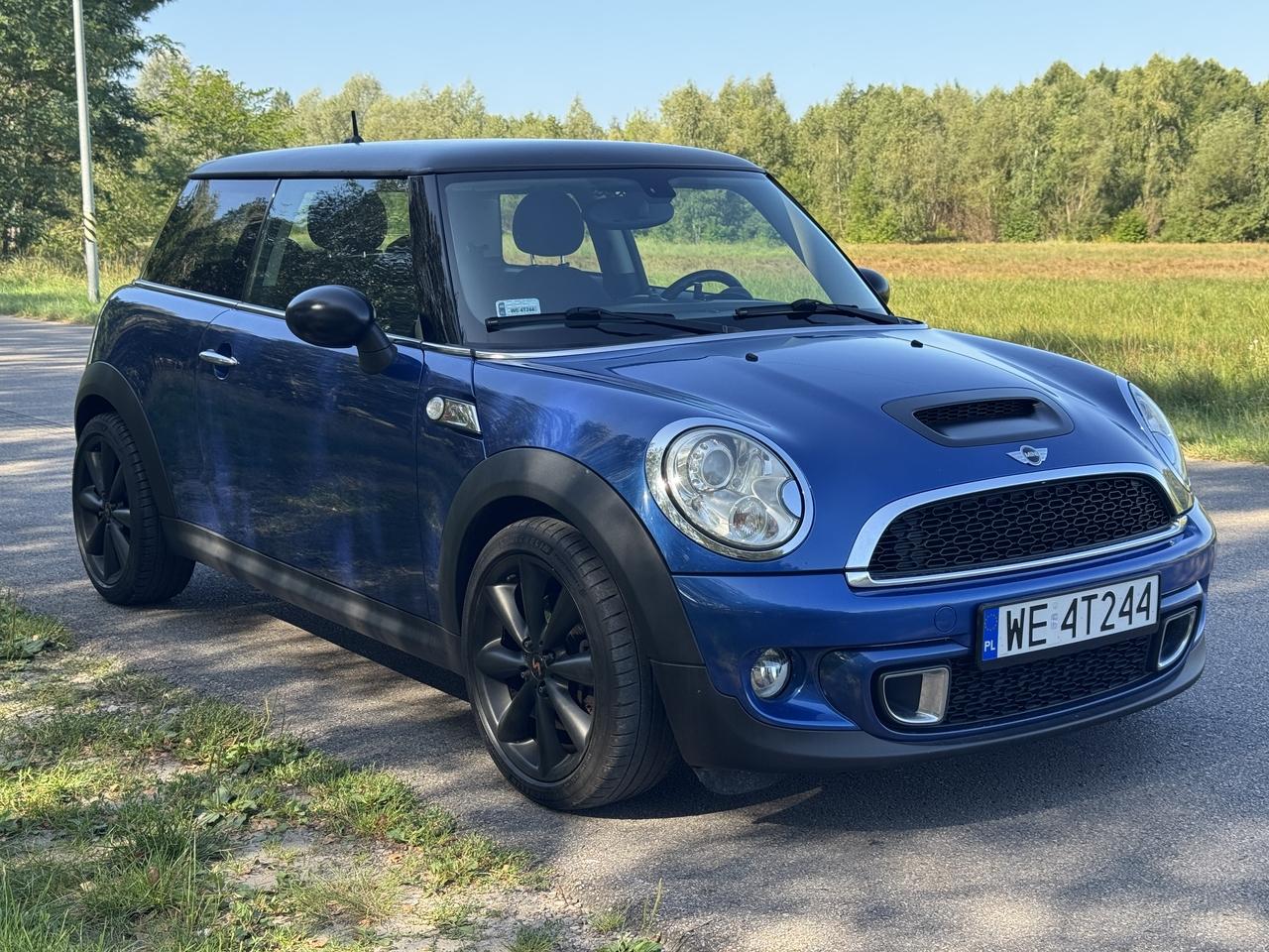 2011 MINI Cooper S LesAnciennes.com