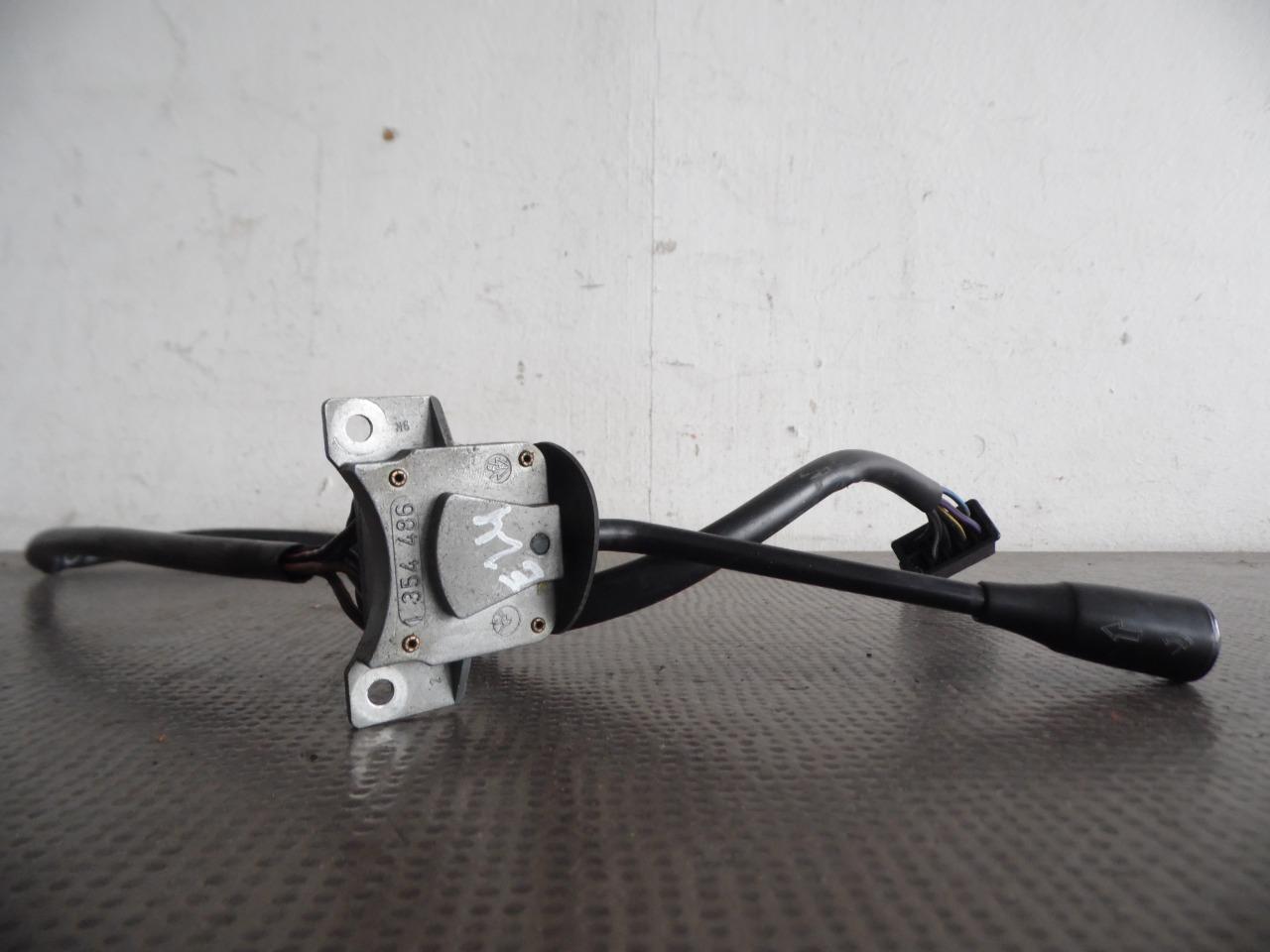 Commodo BMW 630 LesAnciennes.com