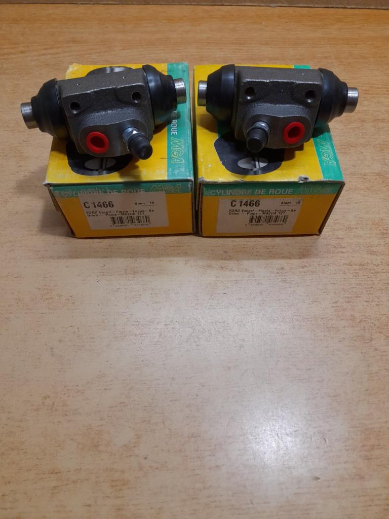 Cylindres de Roue Ford Escort Fiesta Cortina LesAnciennes.com