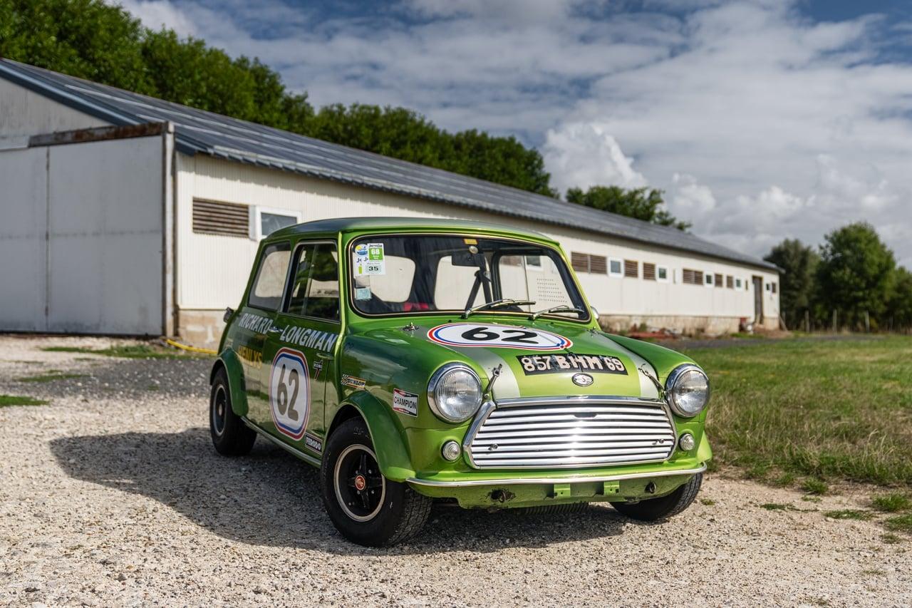 1968 Morris Cooper S MK2 LesAnciennes.com
