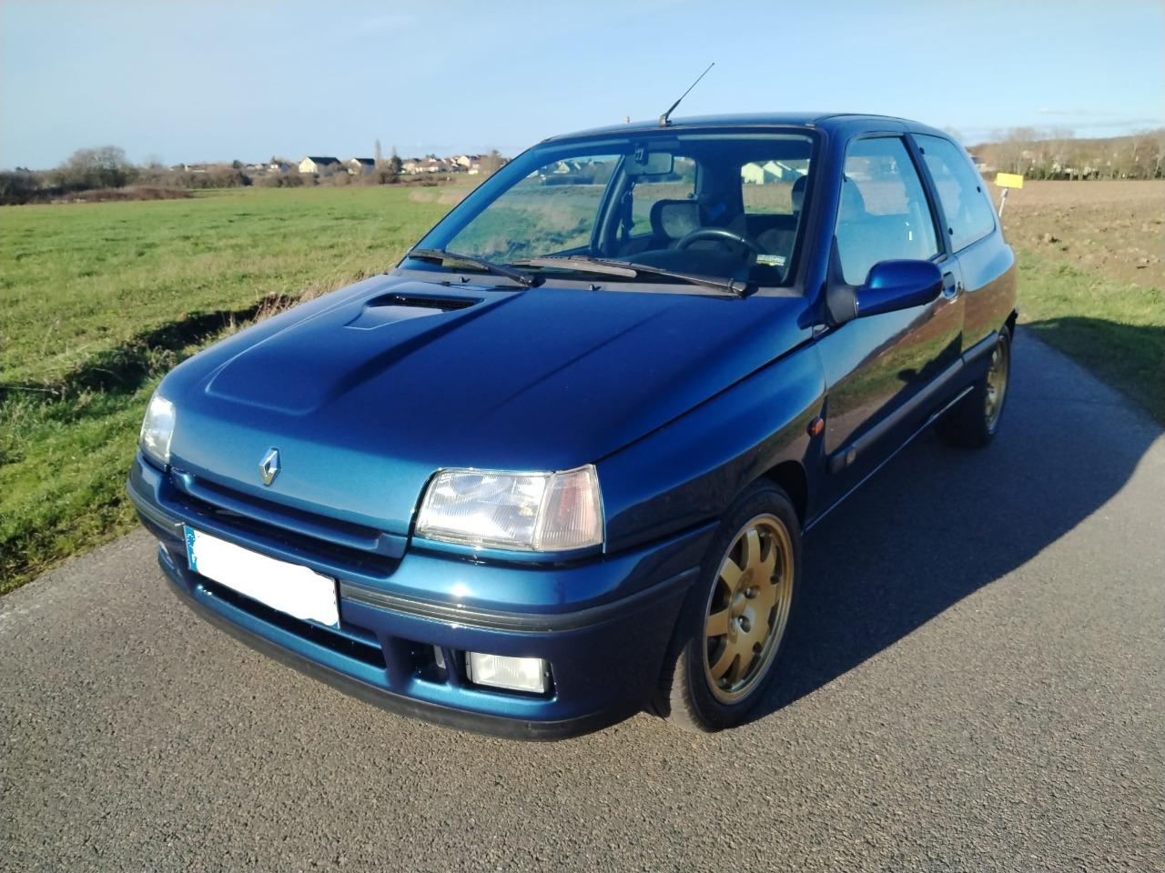RENAULT Clio Williams - 1995 LesAnciennes.com