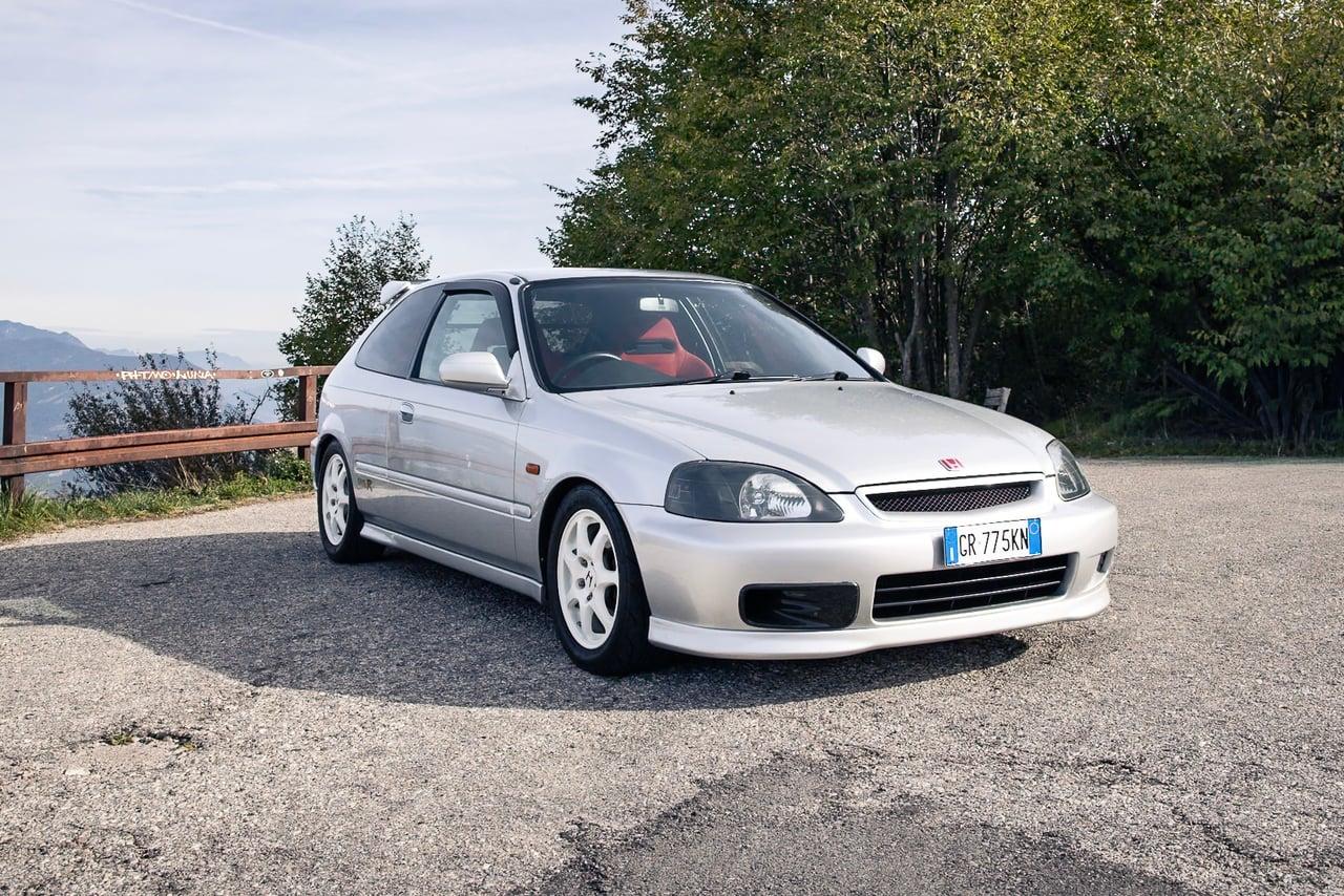 1999 Honda Civic Type R EK9 LesAnciennes.com