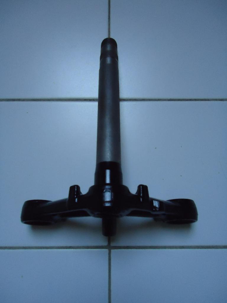 Pièces HONDA CB 350 Four LesAnciennes.com