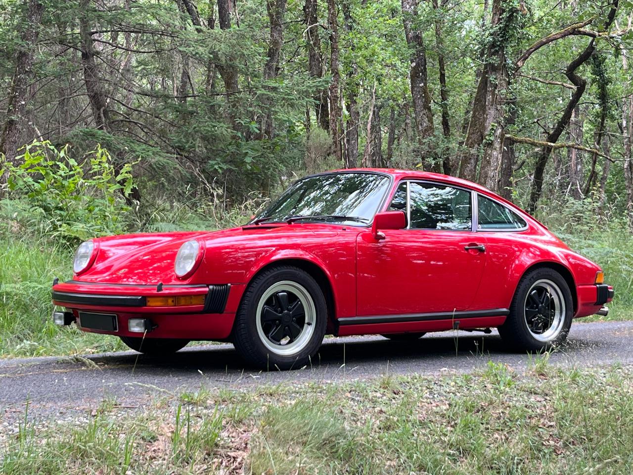 PORSCHE 911 Carrera 3,0l - 1976 LesAnciennes.com
