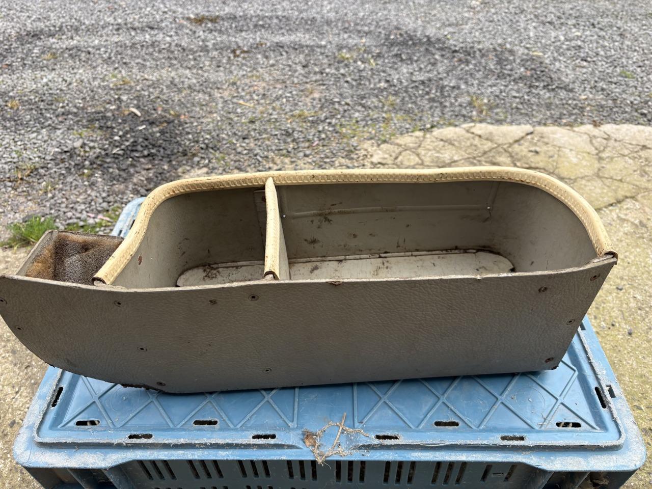 Boite BMW E3 et E9 E3 et E9 LesAnciennes.com