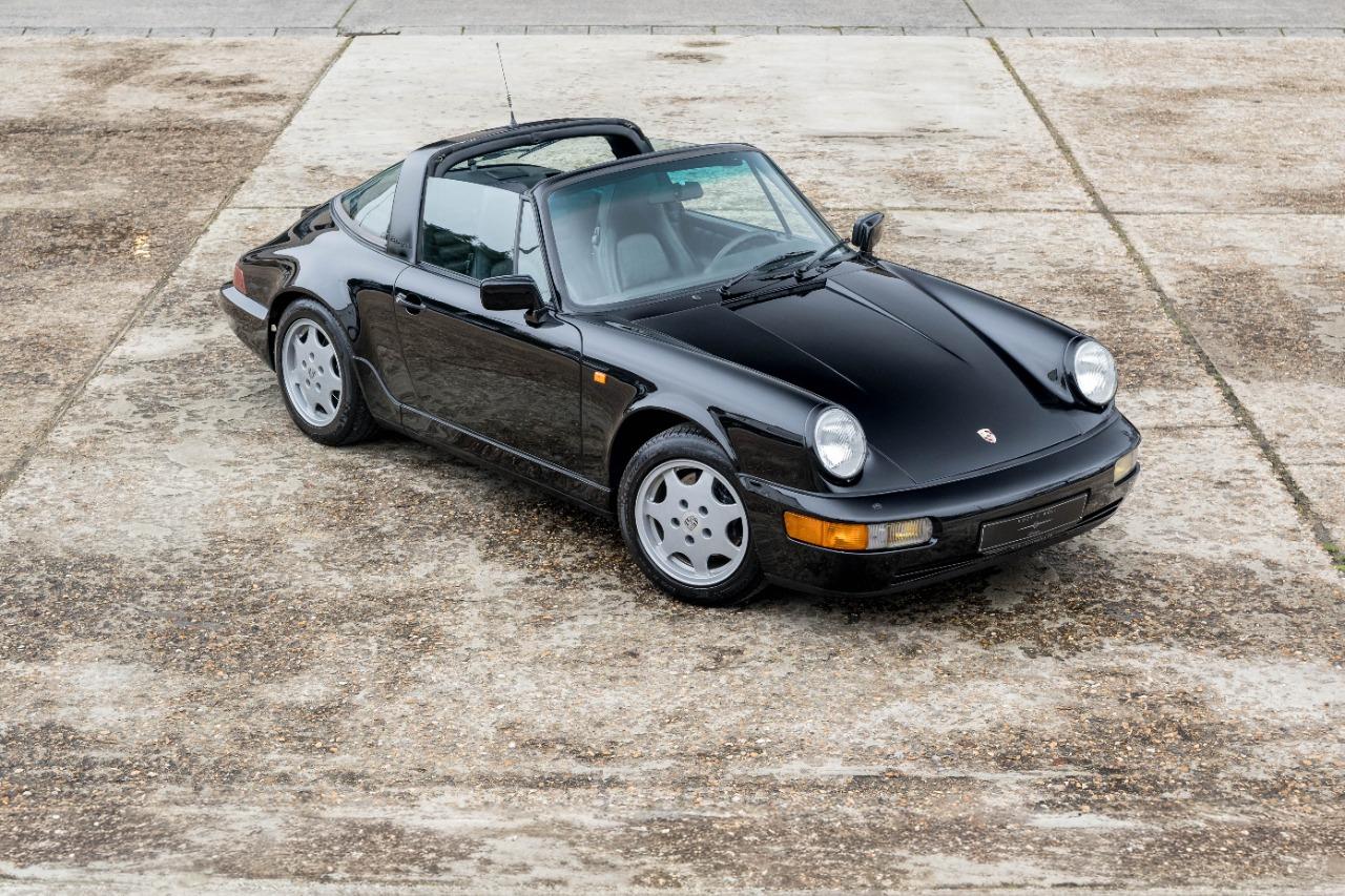 PORSCHE 911 964 Carrera 2 Targa - 1990 LesAnciennes.com
