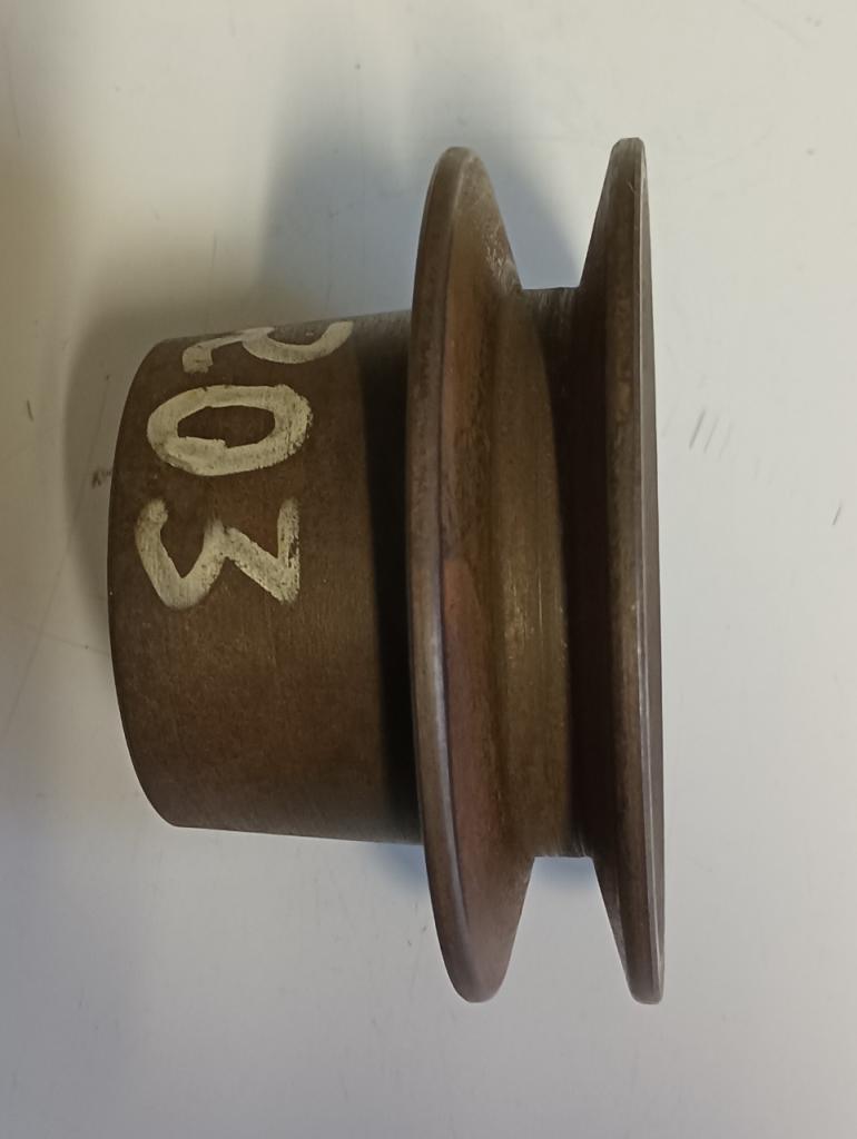 Poulie PEUGEOT 203 LesAnciennes.com