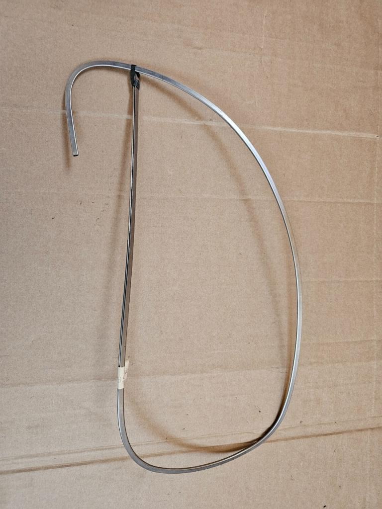 Jonc chromé neuf CITROEN DS LesAnciennes.com