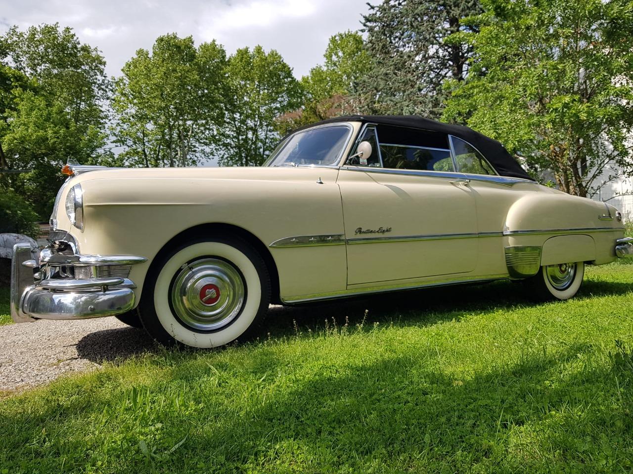 PONTIAC Chieftain - 1951 LesAnciennes.com