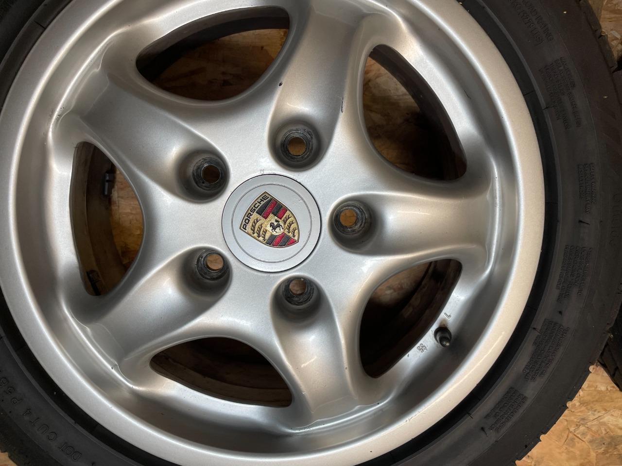 Lot De 4 Capuchons Centraux De Jante Porsche 911 993 964 944 D'origine - Aluminium/acier, Diamètre 76/60mm, Occasion