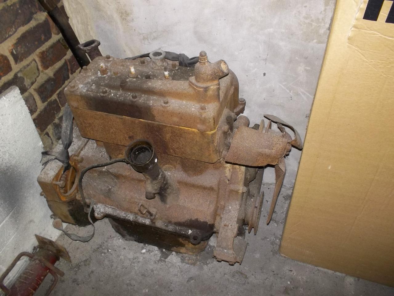 Pièces RENAULT monaquatre primaquatre vivaquatre LesAnciennes.com