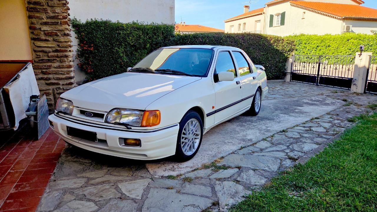 FORD Sierra COSWORTH - 1988 LesAnciennes.com