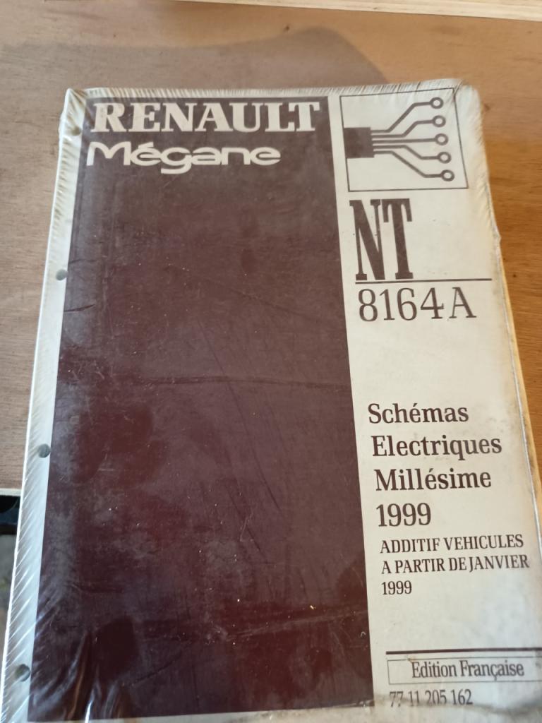 Renault Mégane LesAnciennes.com