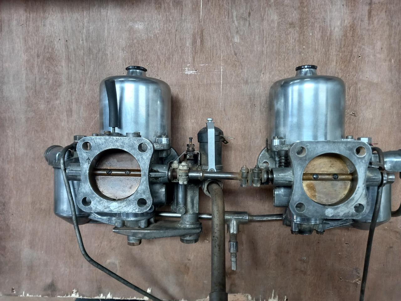 Carburateurs JAGUAR XJ6 4l2 serie1 LesAnciennes.com