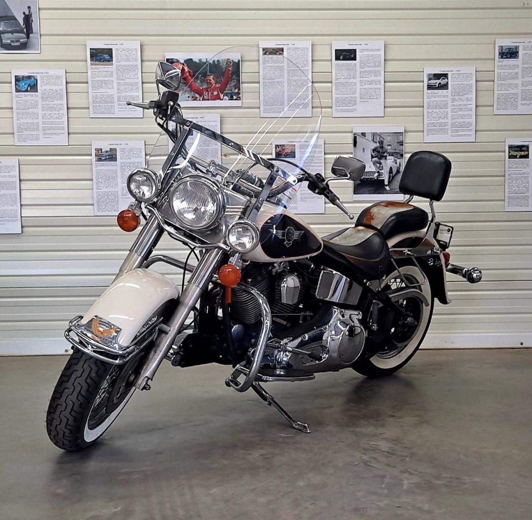 HARLEY DAVIDSON Heritage Softail 1340 "NOSTALGIA" - 1993 LesAnciennes.com