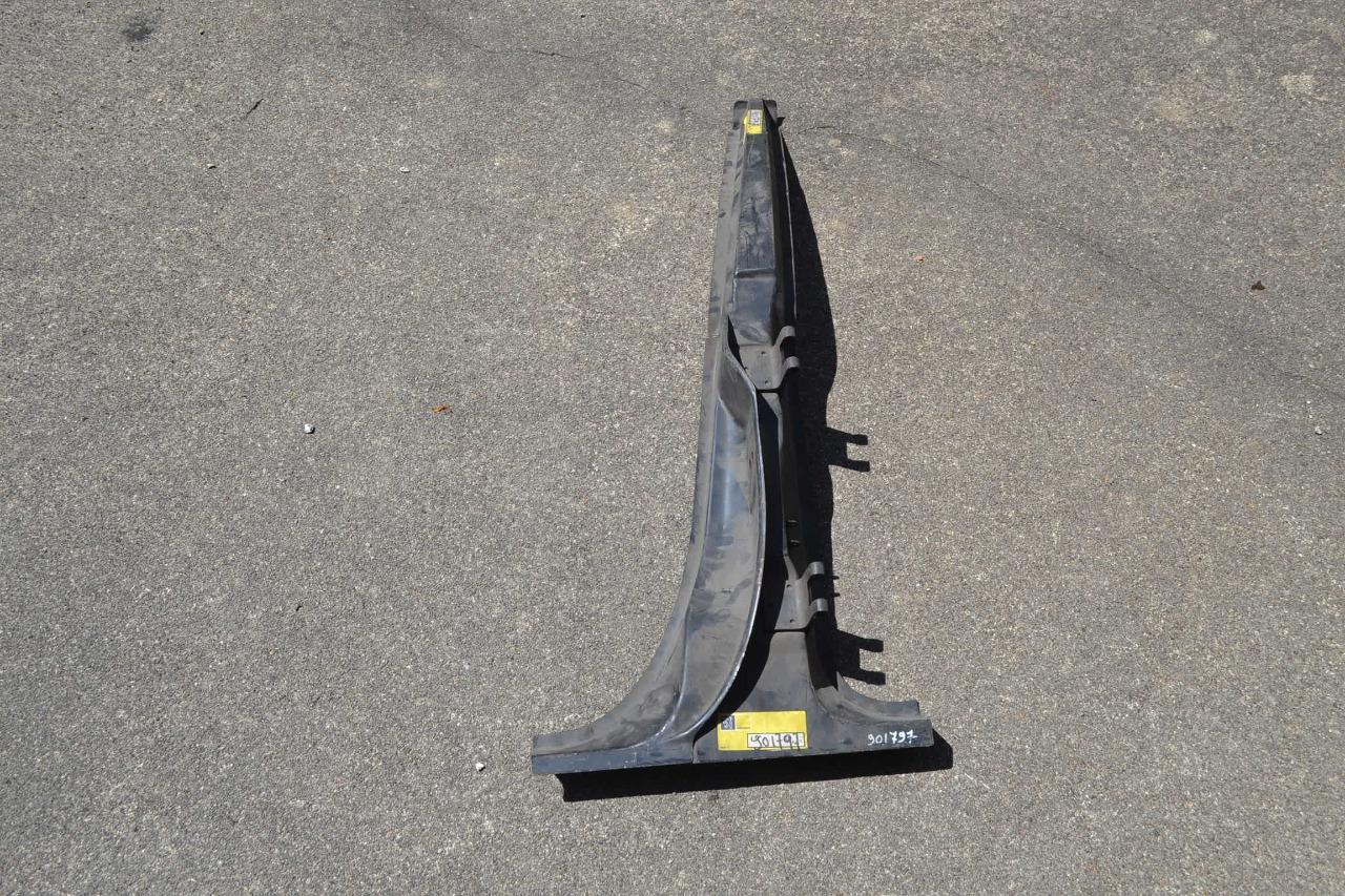 Pied milieu de porte G TALBOT 1510 Solara, neuf LesAnciennes.com