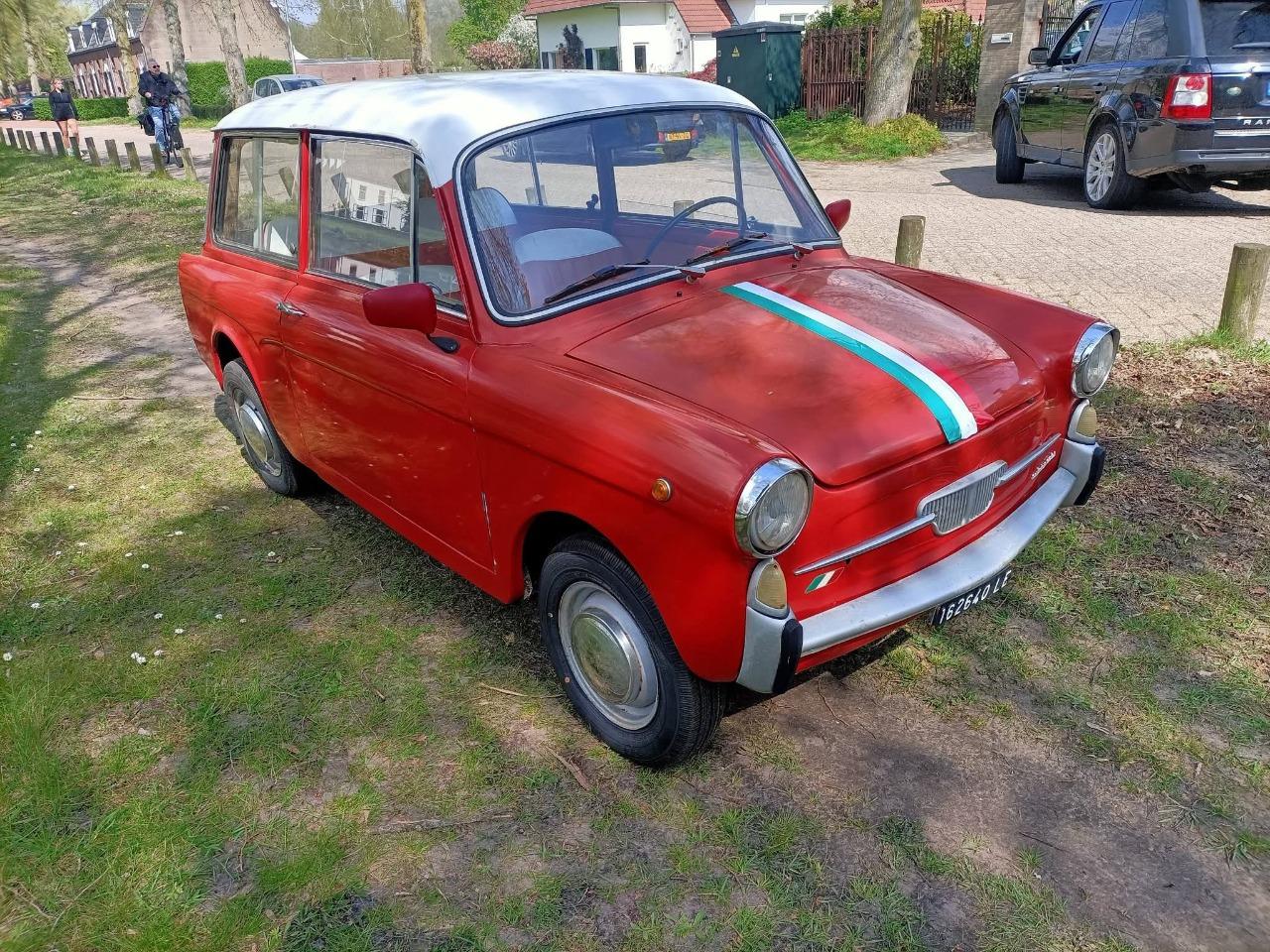 AUTOBIANCHI Bianchina Panoramica - 1969 LesAnciennes.com