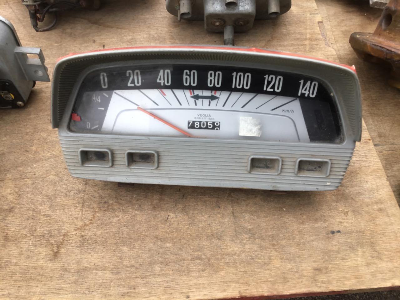 COMPTEUR FIAT. 238 LesAnciennes.com