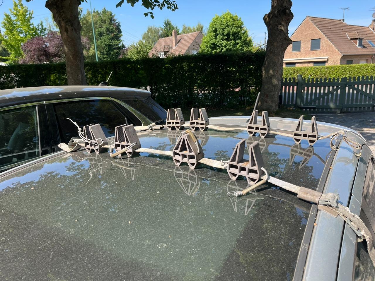 Porte SKis VINTAGE Autos Le Lasso LesAnciennes.com