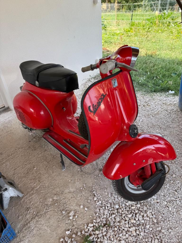 VESPA ACMA 125 - 1962 LesAnciennes.com