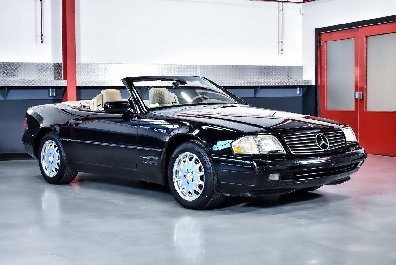 1998 Mercedes-Benz R129 SL500 Convertible 5,0L V8  LesAnciennes.com