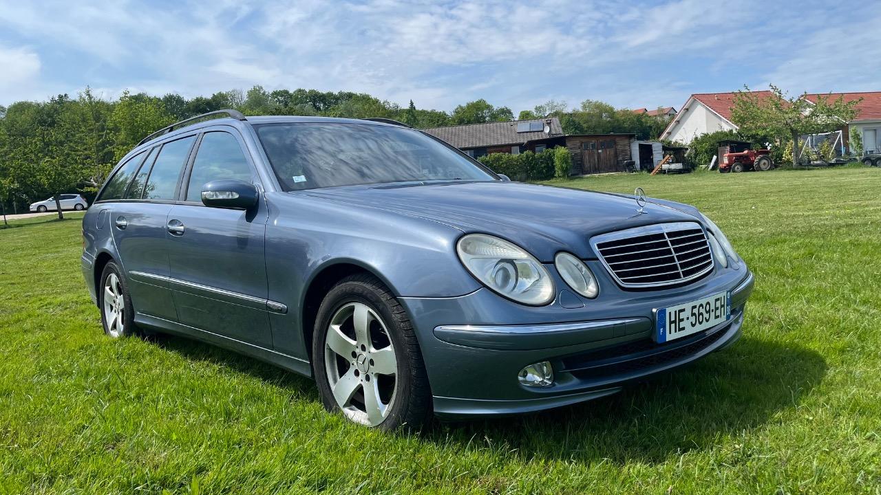 MERCEDES W211 320 CDI - 2003 LesAnciennes.com