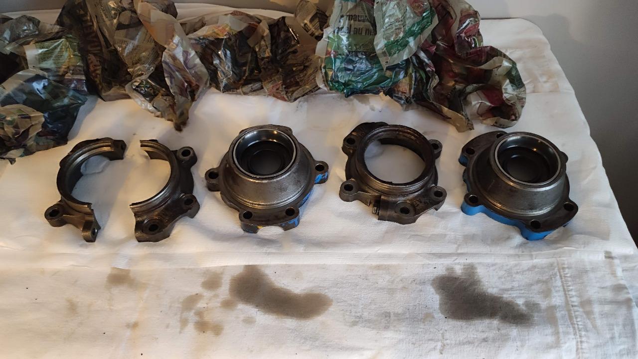 Coquilles trompette boîte de vitesses et ressorts LesAnciennes.com