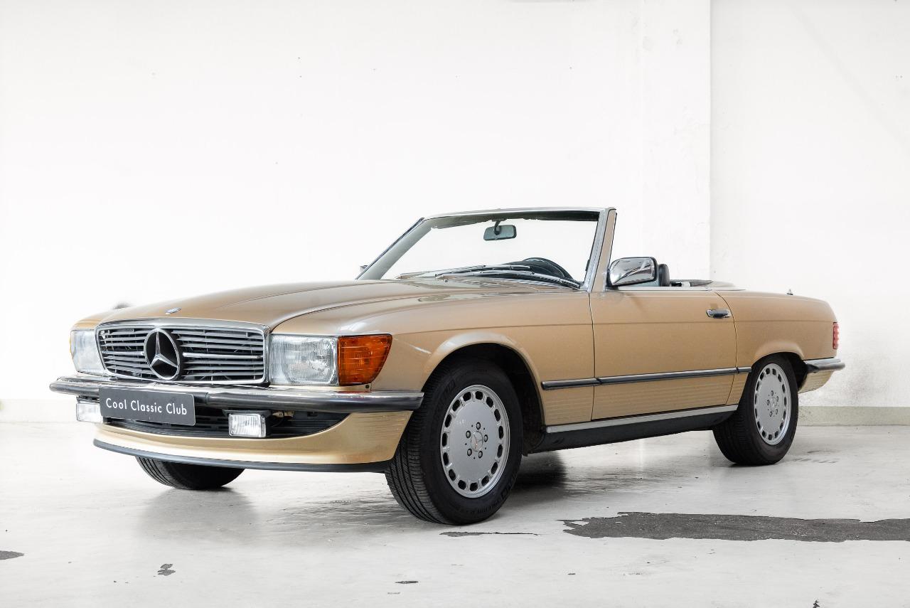 MERCEDES 300 SL R107 - 1986 LesAnciennes.com