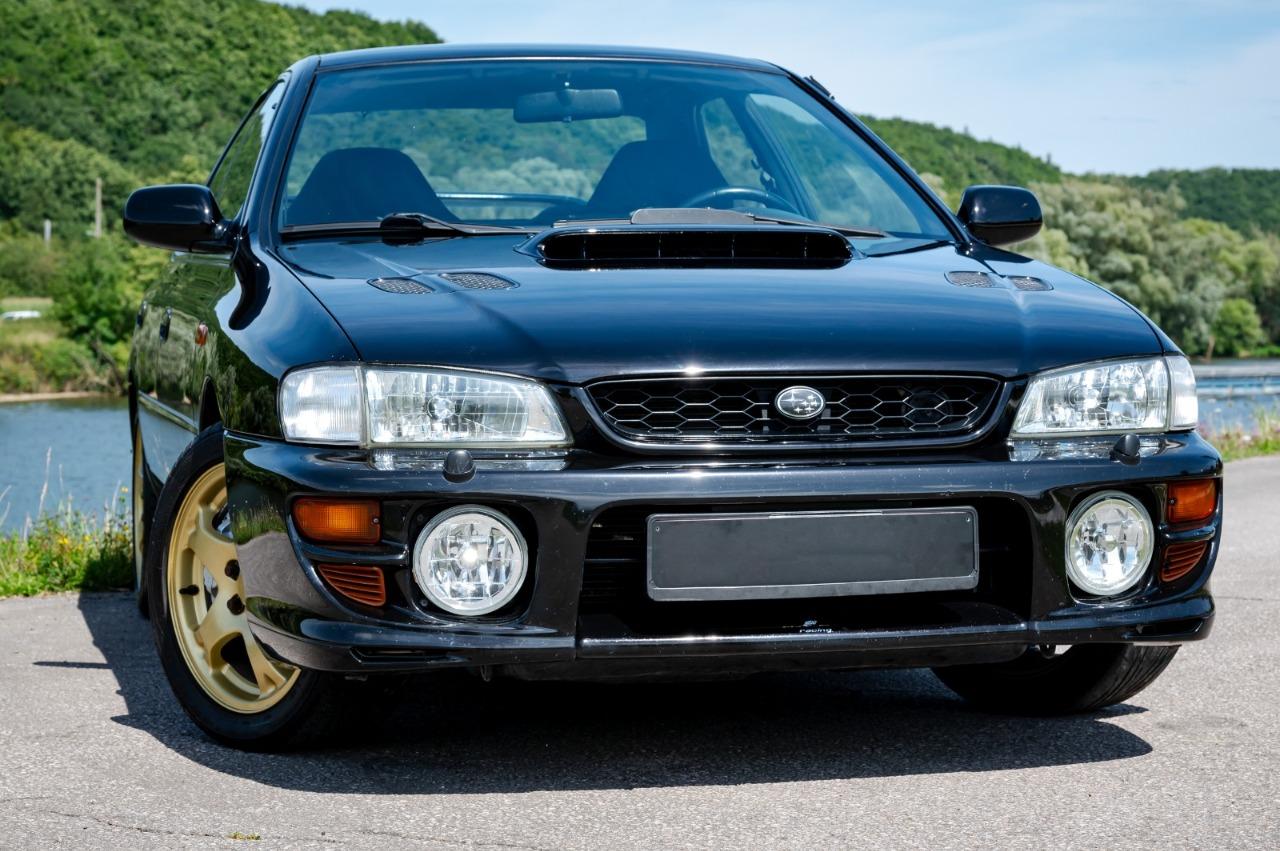 SUBARU Subari Impreza GT 2.0 Turbo 4WD 218 cv - 19 LesAnciennes.com