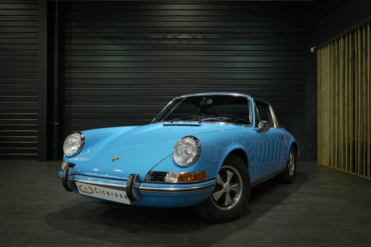 PORSCHE 911 911 Targa 2.2L - 1971 LesAnciennes.com