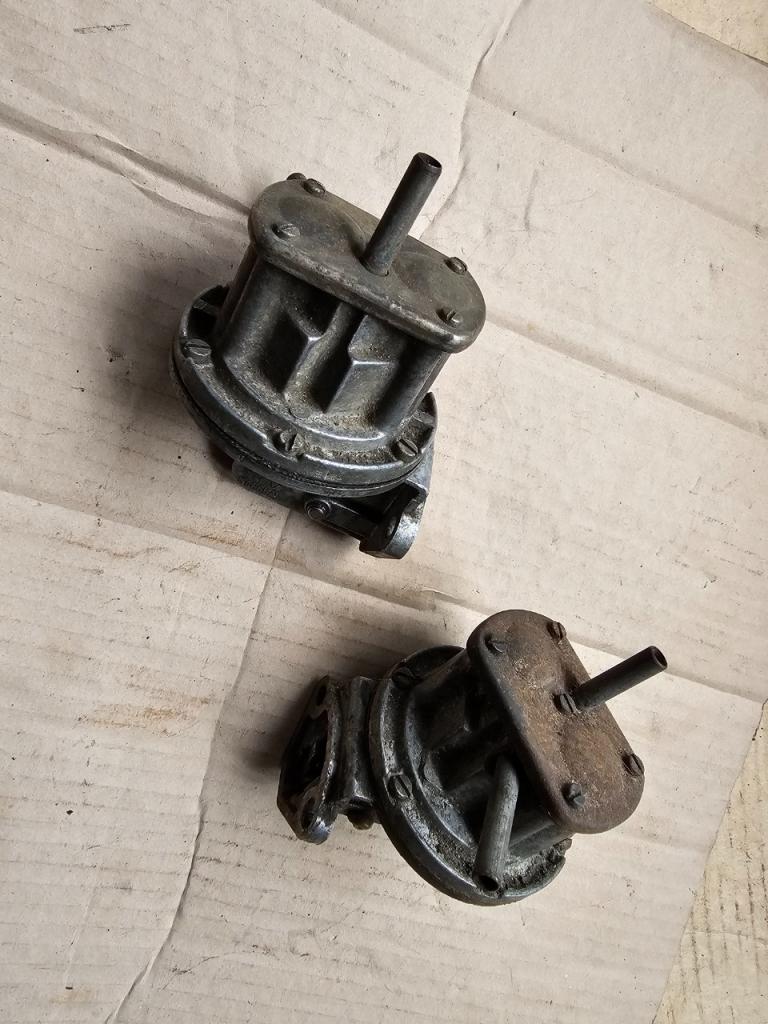 Pompe a essence CITROEN DS LesAnciennes.com